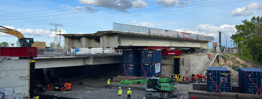 Hebetechnik, Marggraffbrücke in Berlin, 1.500 Tonnen Brücke