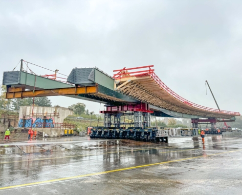 Brückenbauwerk, AK Duisburg Kaiserberg, Autokrane Schares, Brückenbau, lange Brücke